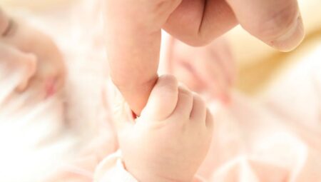 Bebek Giyimi: Miniklerin Şıklığını Yakalarken Konforu Unutmayın!