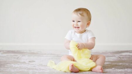 Bebek Diş Çıkarma Dönemi: Ebeveynler İçin Altın İpuçları